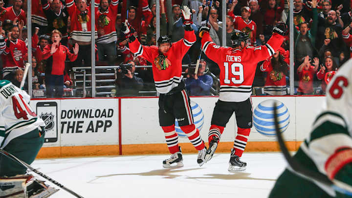 Blackhawks take total control of series with Game 2 win over Wild