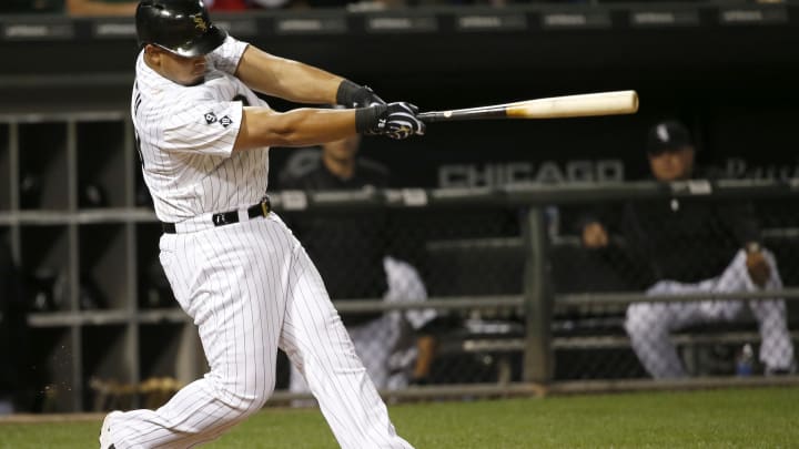 Lindor, Ramirez power Indians over White Sox, 6-4