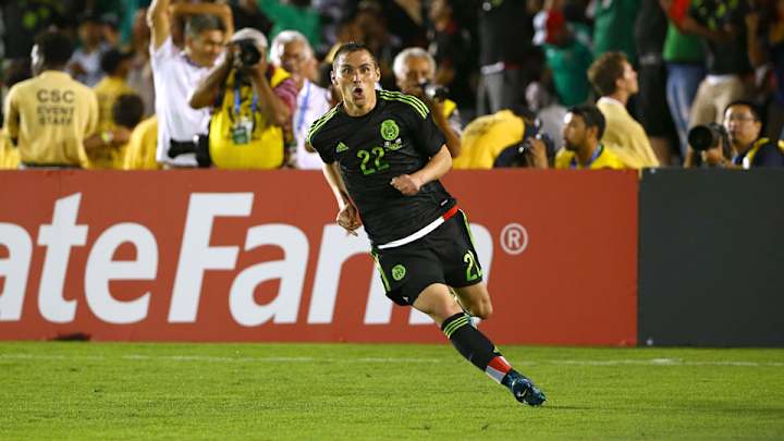 Paul Aguilar volleys in extra time game-winner for Mexico vs. U.S.
