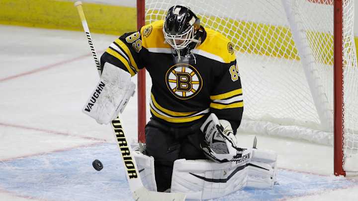 Boston Bruins sign goalie Jonas Gustavsson