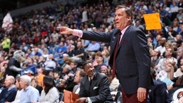 Players and teams around the NBA react to the passing of Flip Saunders