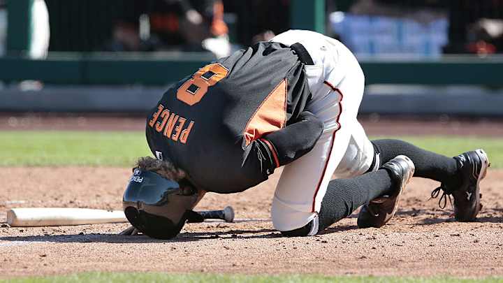 Too early to tell long-term fantasy impact of Hunter Pence's broken arm