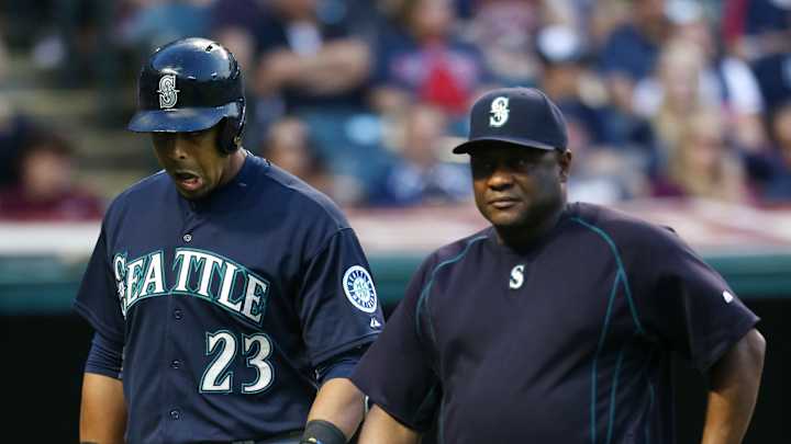 Mariners' slugger Nelson Cruz out again with back spasms
