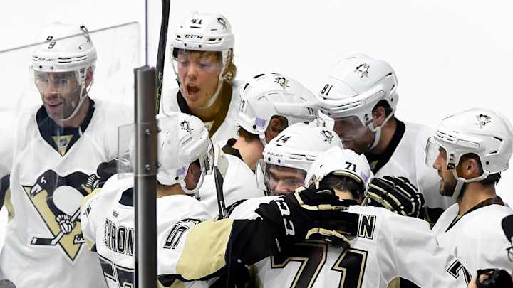 Kessel scores in OT to left Penguins past Predators Kessel scores in OT to left Penguins past Predators