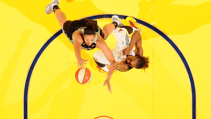 Fever rally for 70-64 win vs Liberty in Game 2