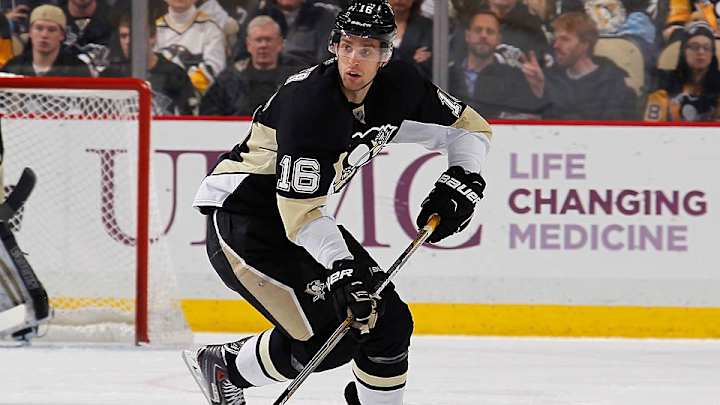 Brandon Sutter's maligned new contract buys time for Canucks