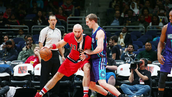 Wall scores 27 points to lead Wizards over Hornets 109-101