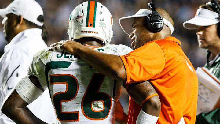 Ex-Miami LB coach Micheal Barrow to take same job with Seahawks