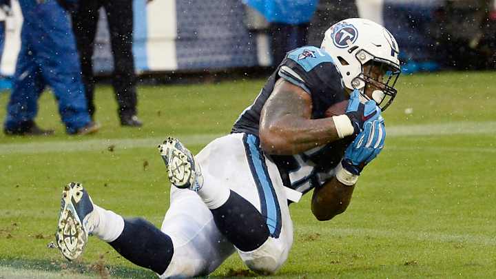 Titans working to keep drives alive by converting 3rd downs