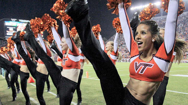 Cheerleader of the Week: Nina Cheerleader of the Week: Nina