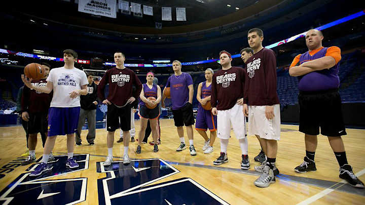 Manager Madness: In Missouri Valley, team managers hold tournament