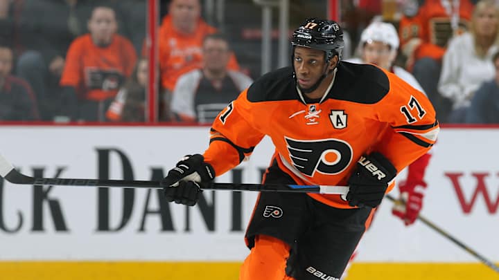 Flyers’ Wayne Simmonds, Andrew MacDonald out for rest of season