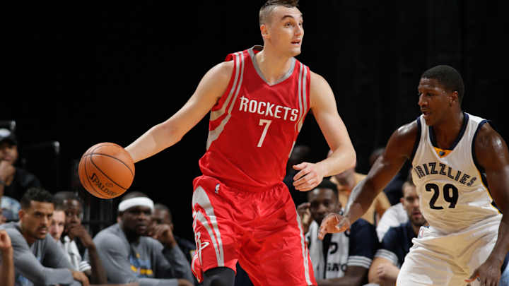 Smith leads Grizzlies past Rockets, 92-89