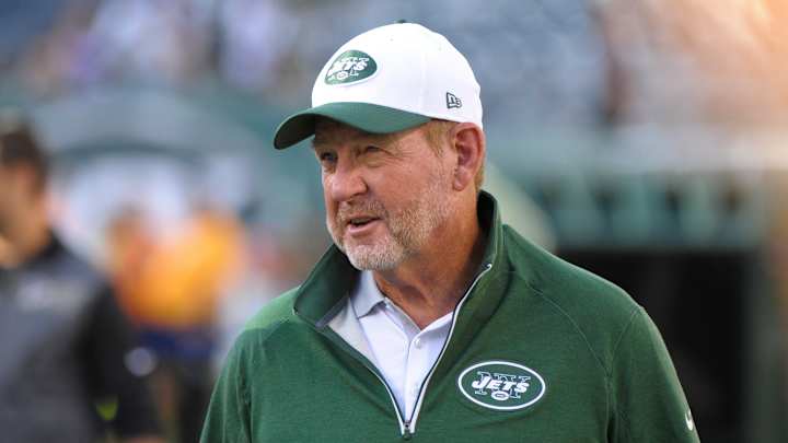 Fitzpatrick, Jets in playoff position as they visit Cowboys