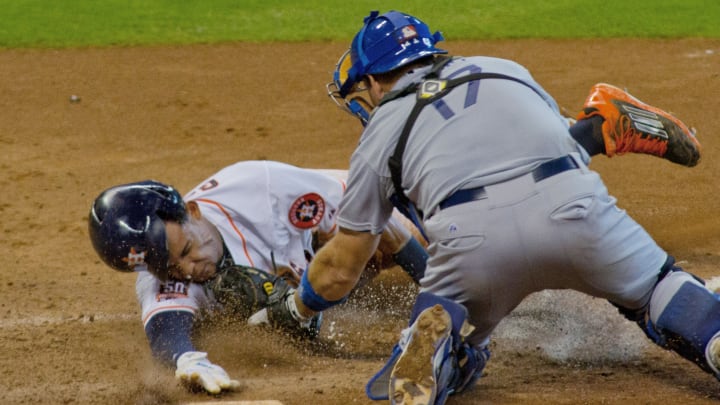 Castro's homer in 10th gives Astros 3-2 win over Dodgers