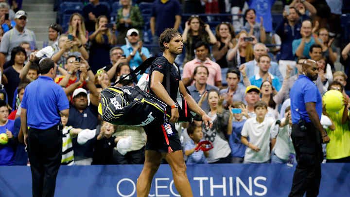 Rafael Nadal returns to Spain's Davis Cup team