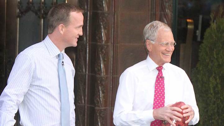 Watch: Peyton Manning pays tribute to David Letterman during final show Watch: Peyton Manning pays tribute to David Letterman during final show
