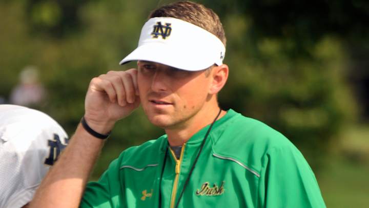 Pick 6: Contenders hand offenses to 35-and-under assistants