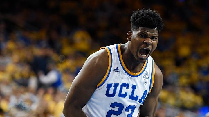 UCLA upsets No. 1 Kentucky 87-77 UCLA upsets No. 1 Kentucky 87-77
