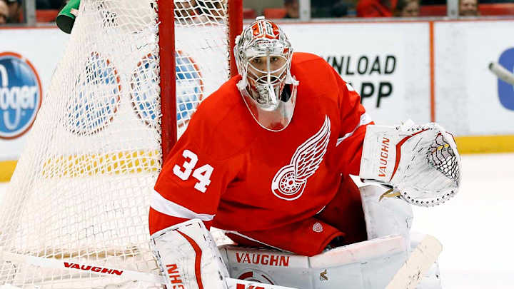Petr Mrazek to start for Red Wings vs. Lightning after Howard pulled