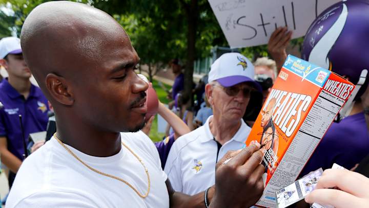 Peterson, Vikings tote high hopes to training camp