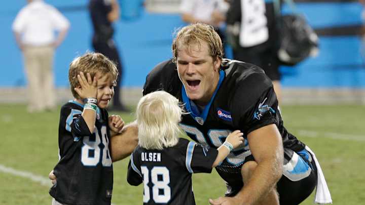 Personal causes strike chord with NFL Man of Year nominees