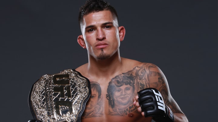 Crash Course UFC 185: Anthony Pettis vs. Rafael dos Anjos Crash Course UFC 185: Anthony Pettis vs. Rafael dos Anjos