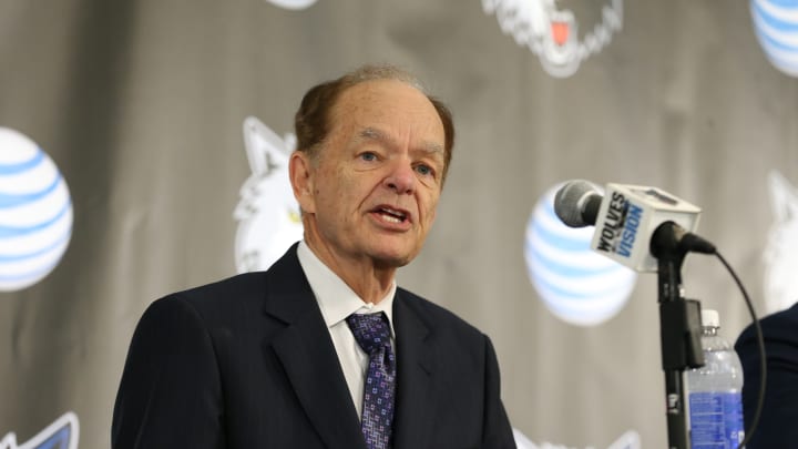 Report: Glen Taylor negotiating sale of minority stake in Timberwolves