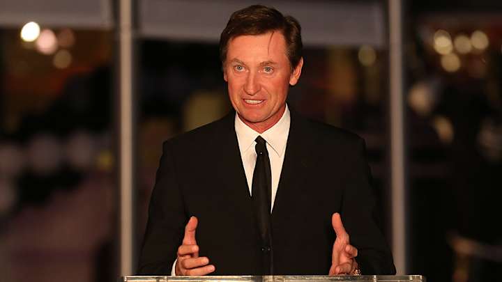 Wayne Gretzky making foray into fashion with own clothing line