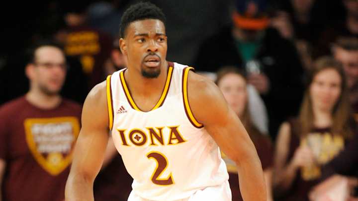 Watch: Iona's Kelvin Amayo flies high for big dunk vs. Marist