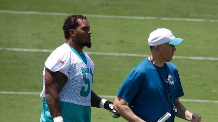 Dolphins kicker Caleb Sturgis sidelined with leg injury