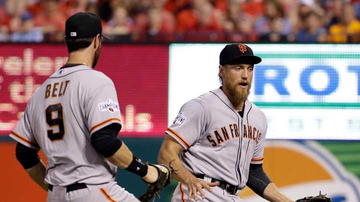 Giants to place Pence on DL, activate Aoki on Thursday