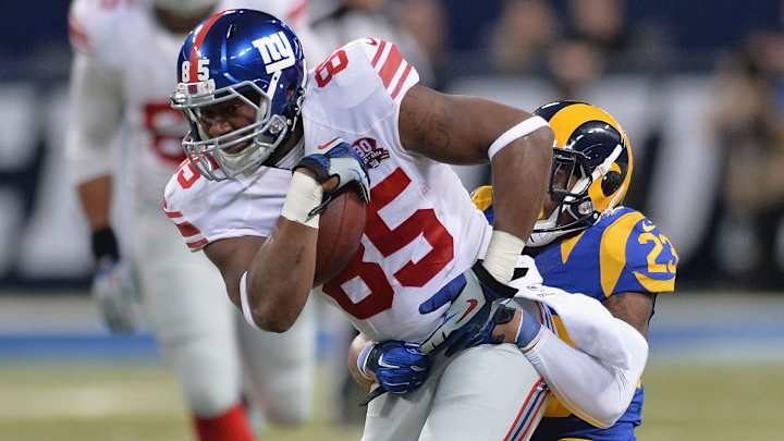 Giants tight end Daniel Fells released from hospital