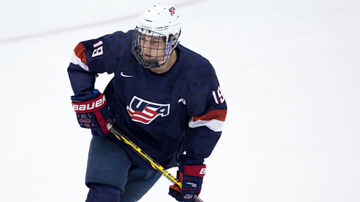 Report: 17-year-old NHL prospect Auston Matthews signs in Switzerland