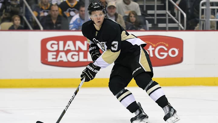 Report: Penguins' Maatta could miss rest of season with shoulder injury
