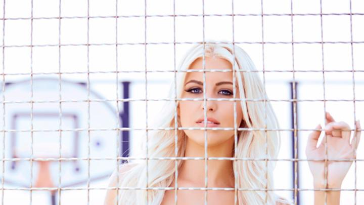 Friday's P.M. Hot Clicks: Melanie Clarke; Offbeat Photos of the Week