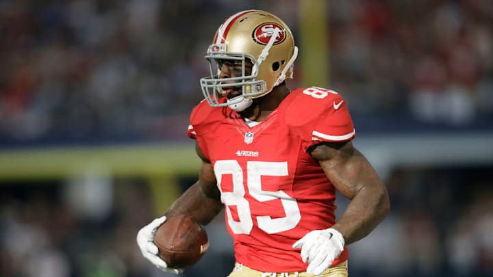 NFL trade rumors: Latest news and buzz as trade deadline approaches