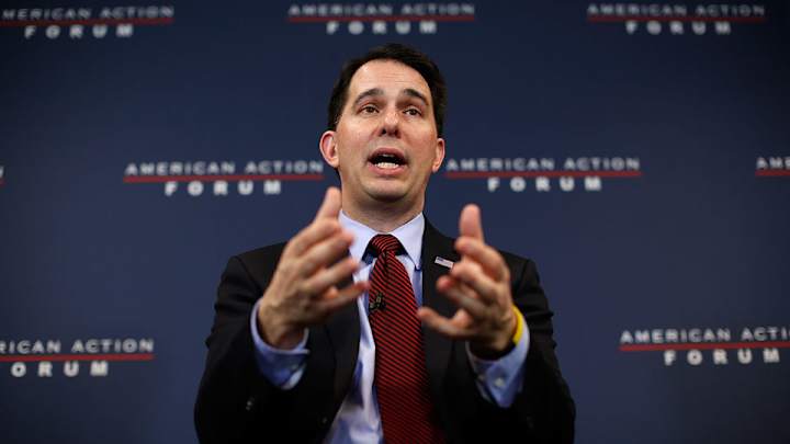 NFLPA aims at Wisconsin Gov. Scott Walker in opposing right-to-work bill