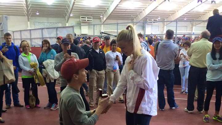 Arkansas runner's boyfriend proposes after she wins national championship