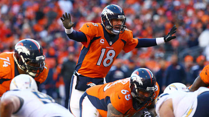 Peyton Manning has not made decision on future, father says
