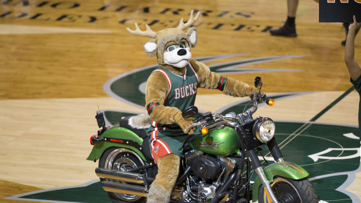 Milwaukee Bucks new arena opening delayed until 2018 Milwaukee Bucks new arena opening delayed until 2018