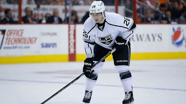 Report: U.S. Immigration seeking deportation of Kings' Slava Voynov