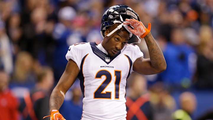 Watch: Aqib Talib flagged for poking Dwayne Allen in the eye Watch: Aqib Talib flagged for poking Dwayne Allen in the eye