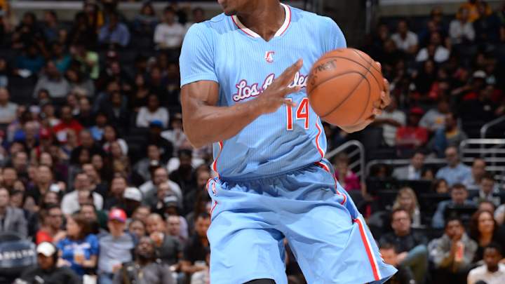 Los Angeles Clippers sign guard Lester Hudson