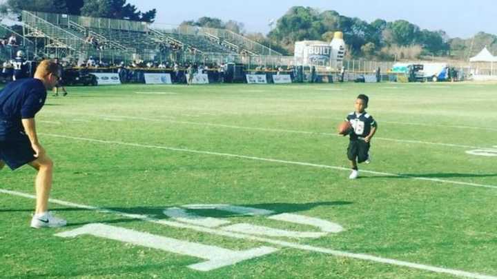 Watch: Dez Bryant Jr. channels his dad at Cowboys practice