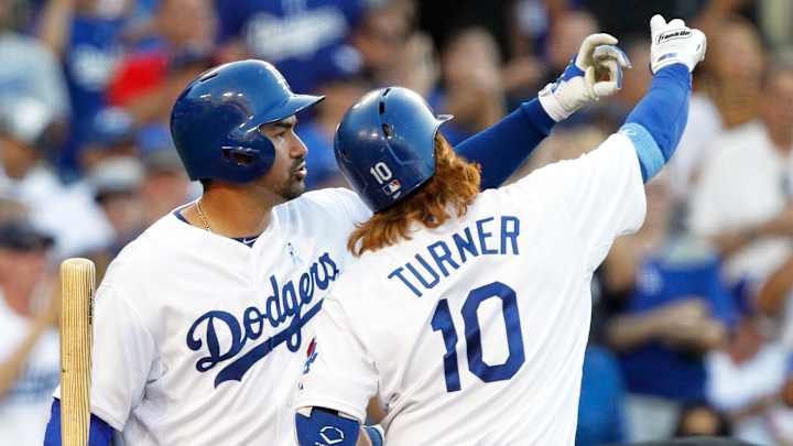 Dodgers rout Lincecum in 10-2 win over Giants