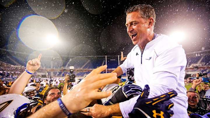 Toledo in good hands under new coach Jason Candle after Rockets beat Temple in Boca Raton Bowl