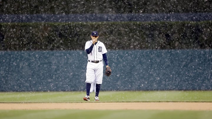 Yankees pound Price, Tigers in 13-4 rout