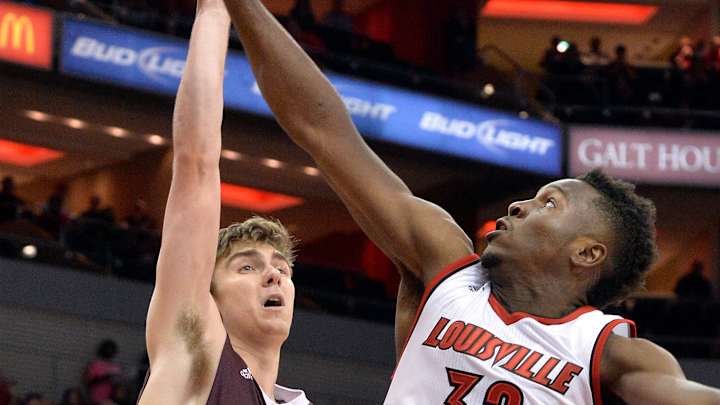 Louisville handles Bellarmine 71-55 in exhibition game