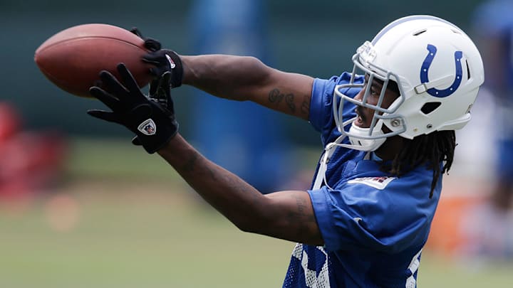 Colts WR T.Y. Hilton showed up at camp with a cheeseburger backpack